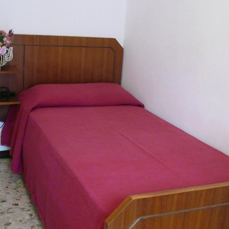 Albergo Ariston Tabiano Terme Exteriör bild