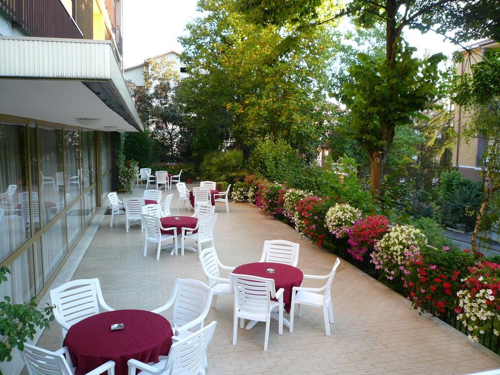 Albergo Ariston Tabiano Terme Exteriör bild
