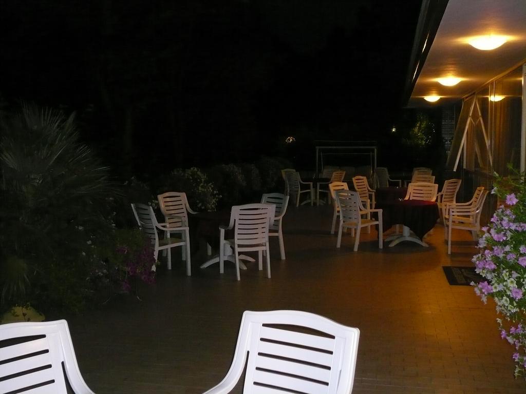 Albergo Ariston Tabiano Terme Exteriör bild
