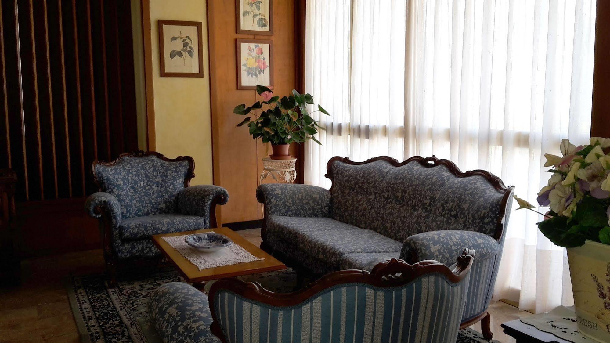 Albergo Ariston Tabiano Terme Exteriör bild