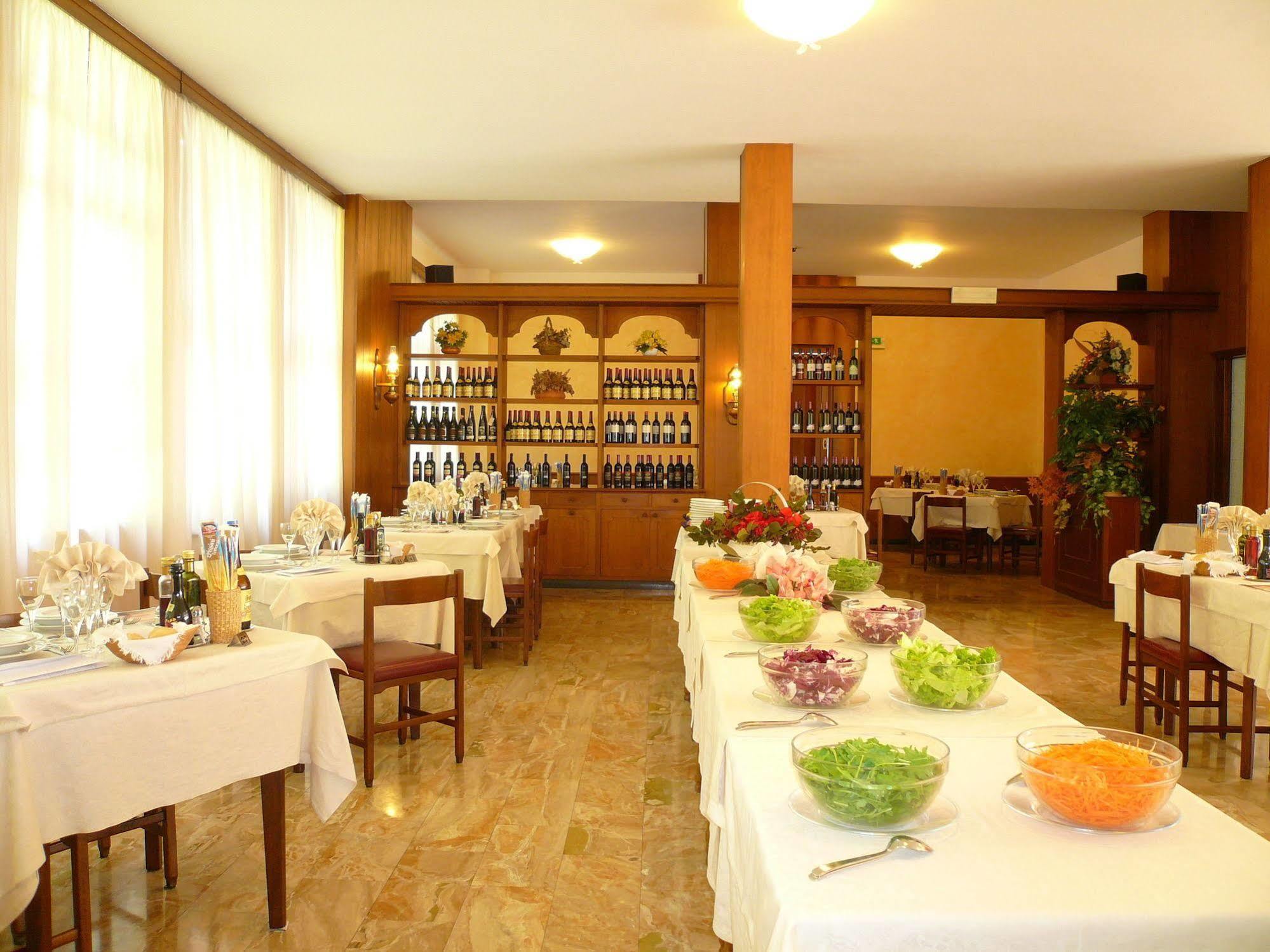 Albergo Ariston Tabiano Terme Exteriör bild