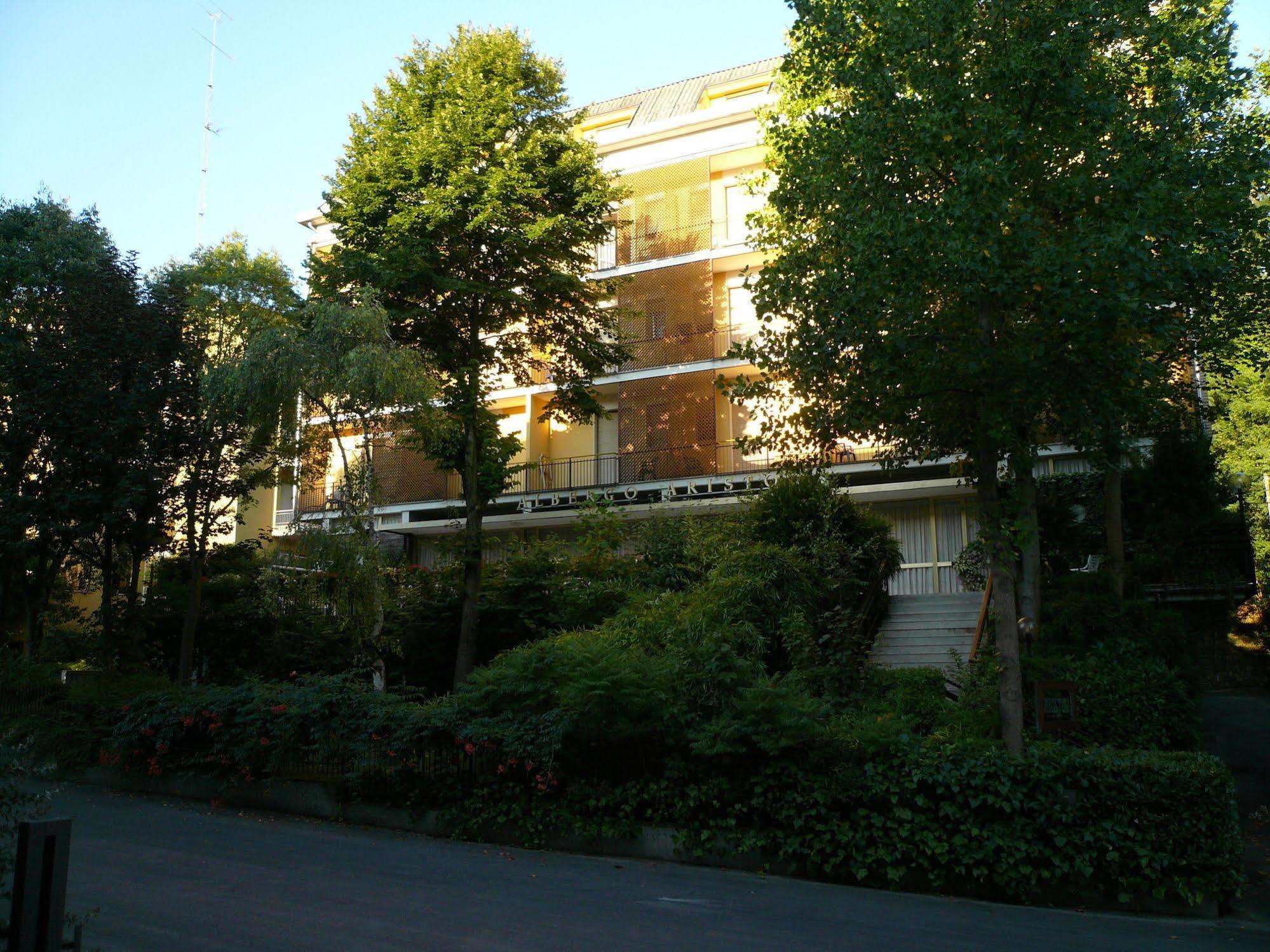 Albergo Ariston Tabiano Terme Exteriör bild
